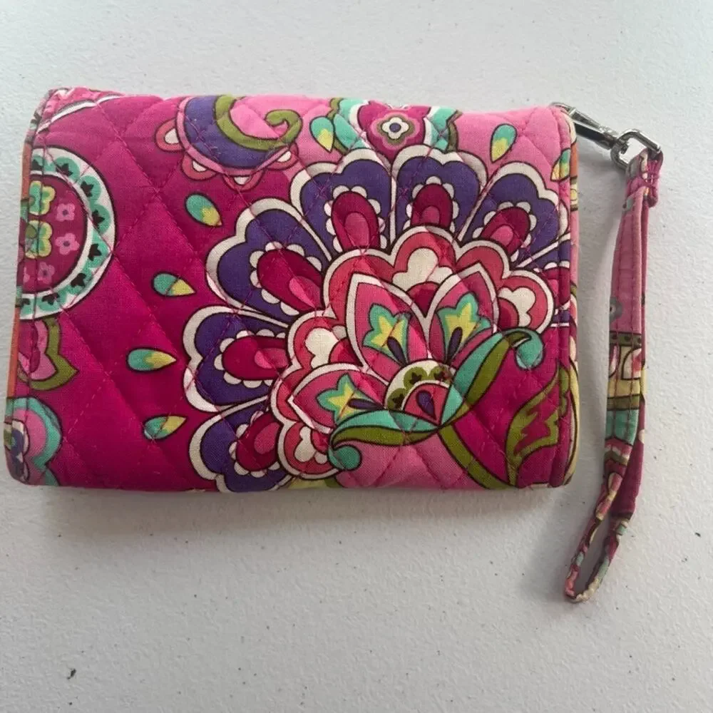 Vera Bradley Pink Paisley Hand Clutch With Removable Hand Strap